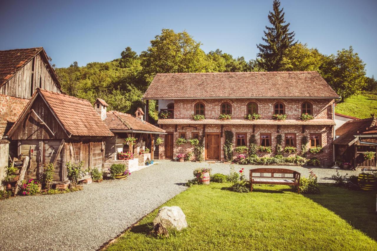 Country House Tunjina Kuca Stara Kapela Hostal Pavlovci Exterior foto
